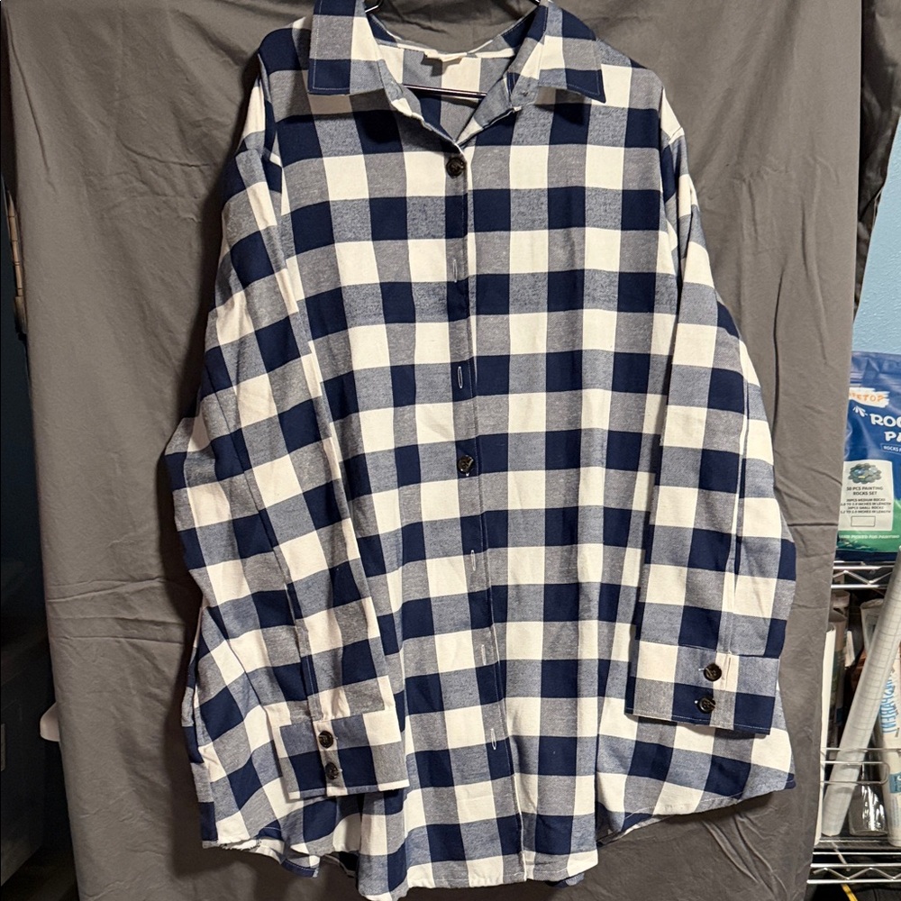 LuLaRoe Shaket Navy and White Checkered Button Down Shirt